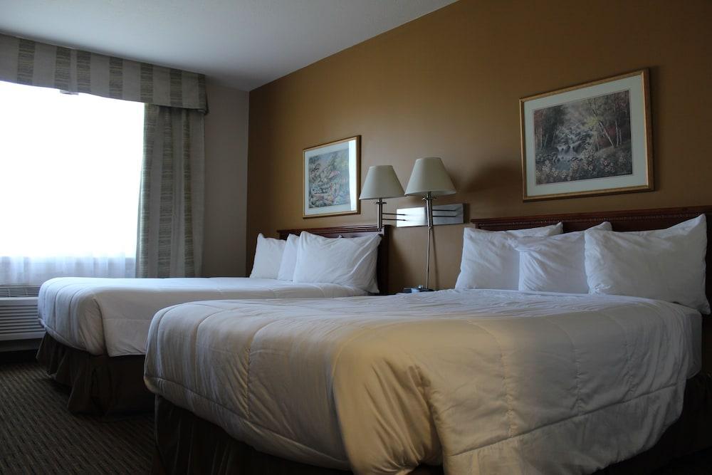 Foxwood Inn And Suites Fox Creek Ngoại thất bức ảnh